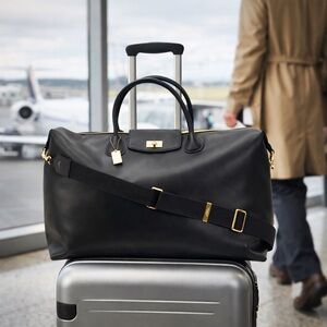 NWT Moncrief London - Annie Travel Bag - Weekender Bag with Gold Hardware